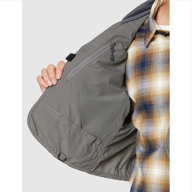 Trendige Outdoor-Atmungsaktive – Photography Of A Man Bewertung und Preis